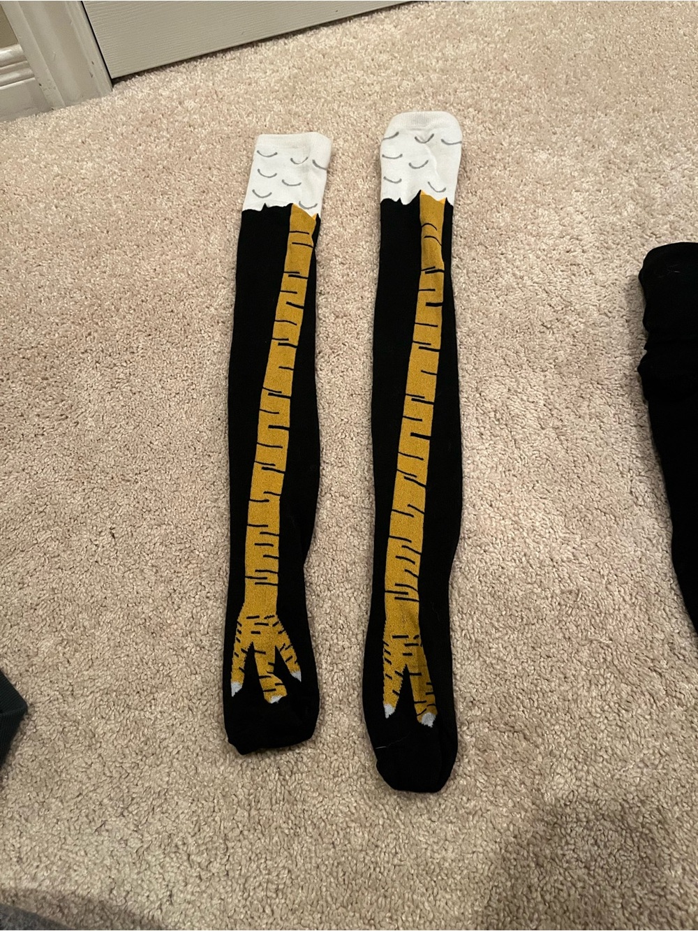 Novelty Knee-High Socks with Bird Leg Design - Black & Mustard